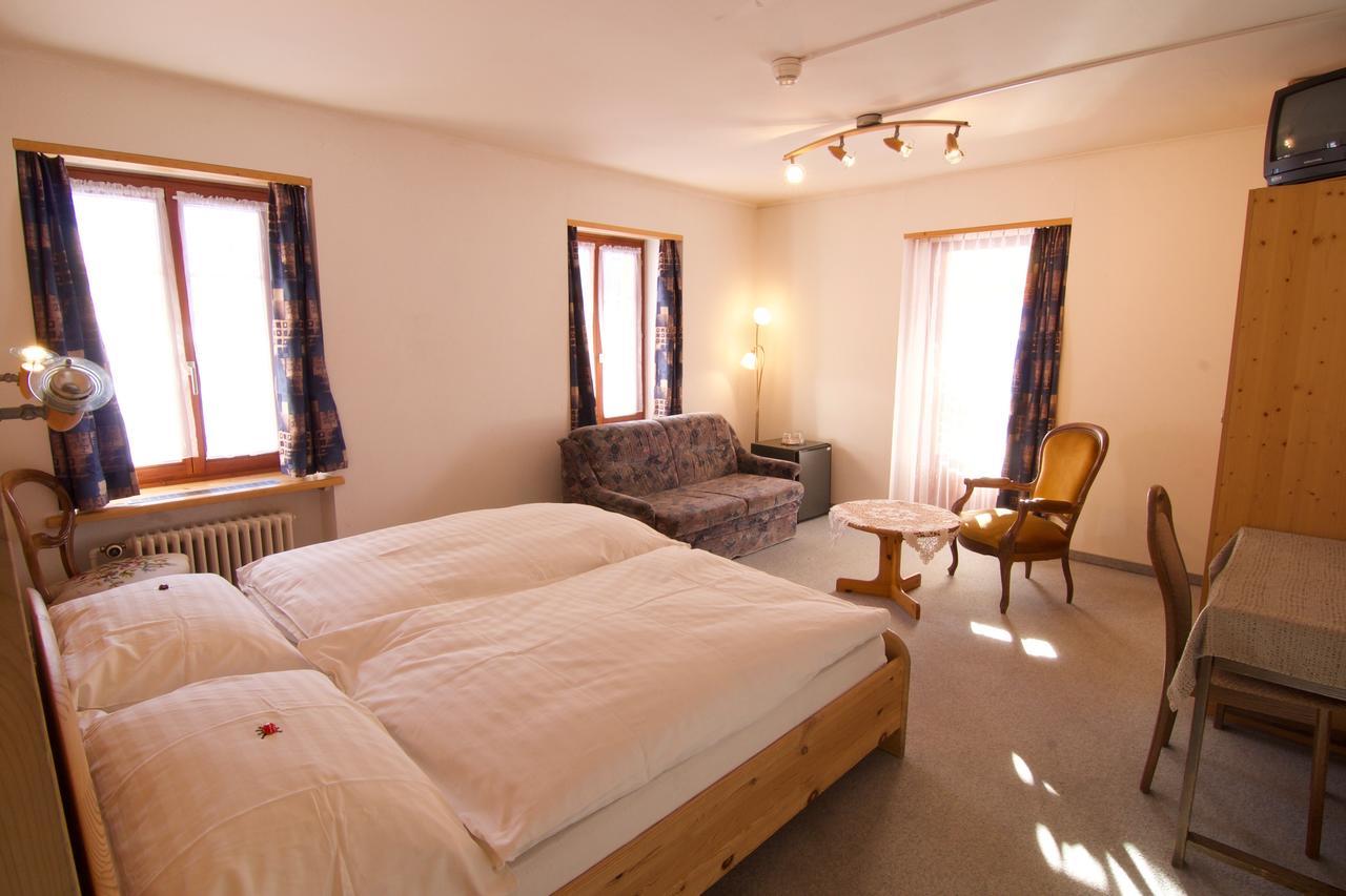 Hotel Hold Ag 아로사 외부 사진